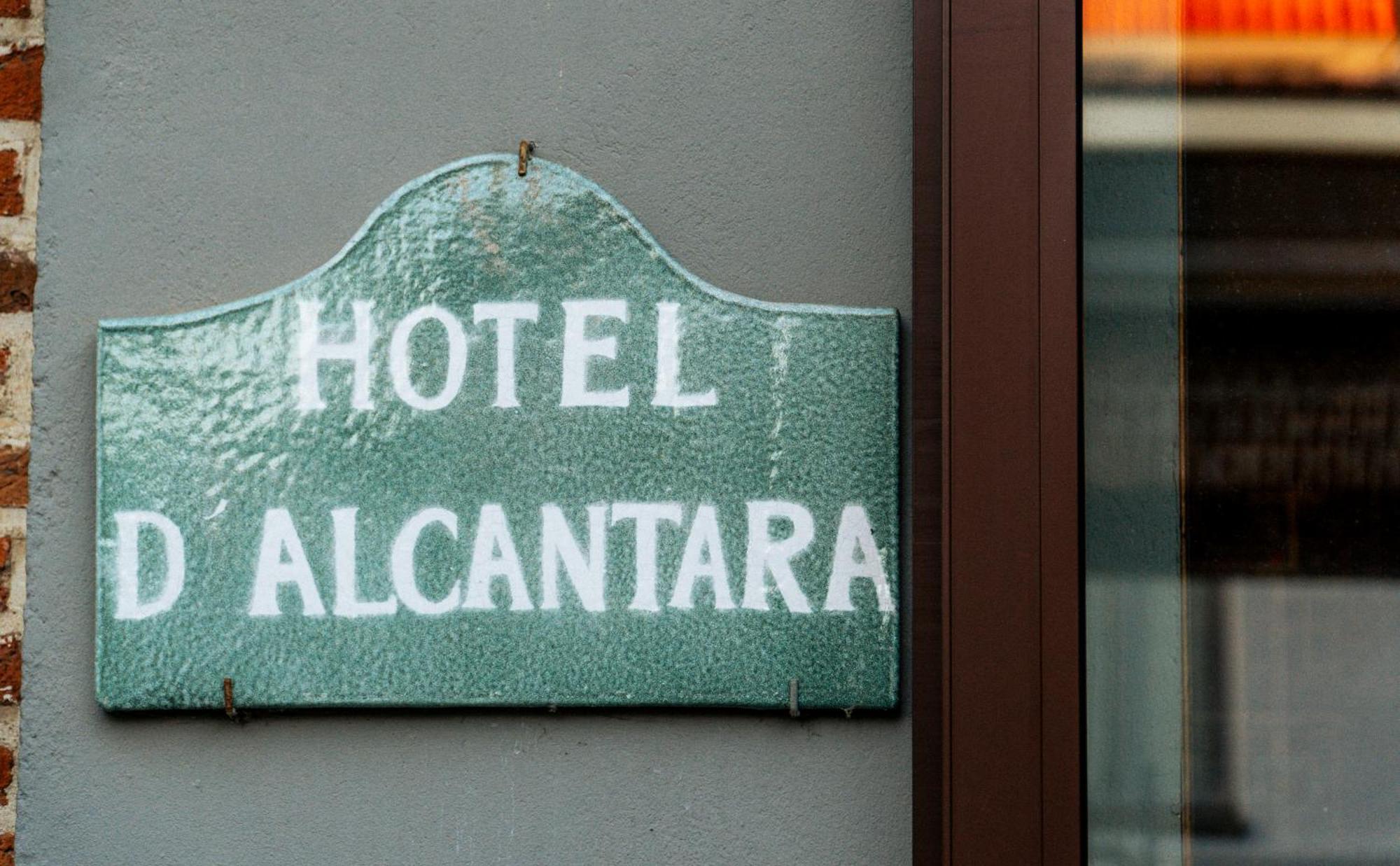 Hotel D'Alcantara Tournai Exterior foto